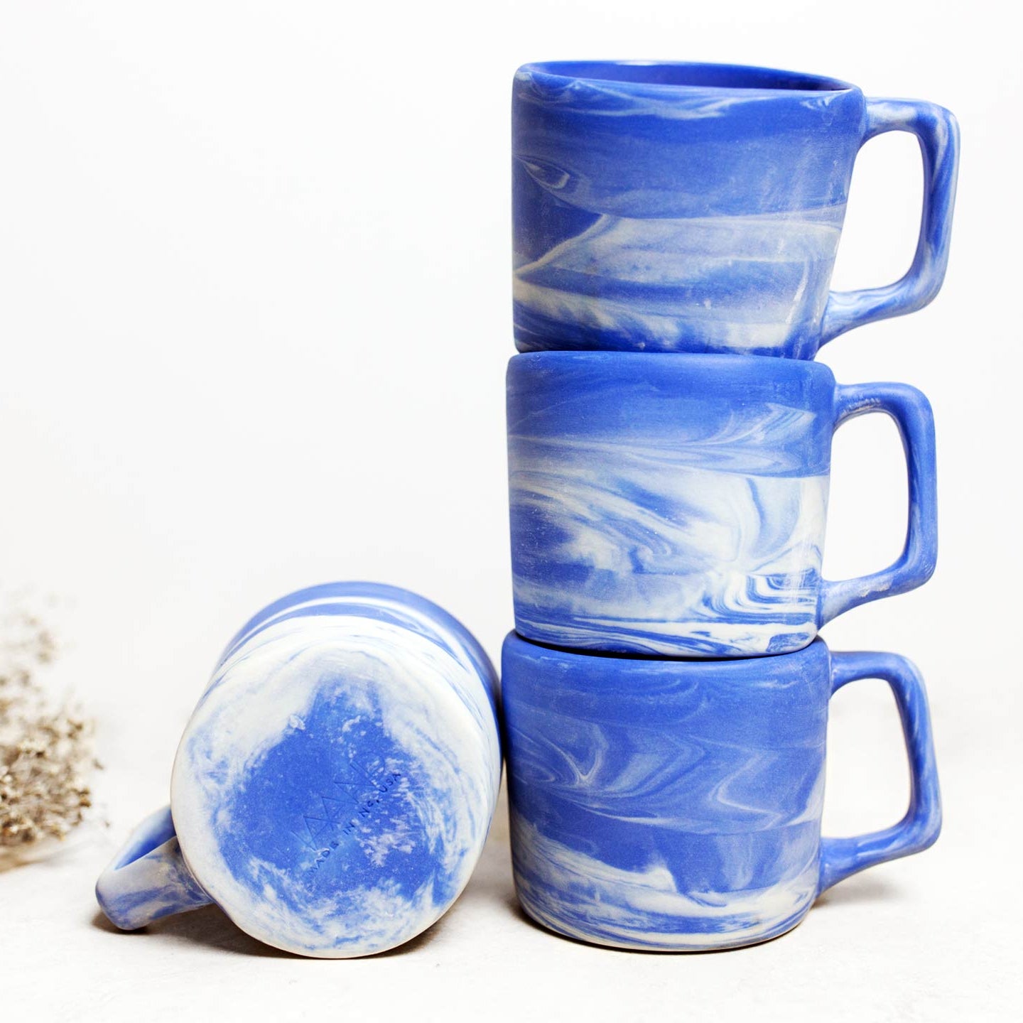 Cups & Mugs