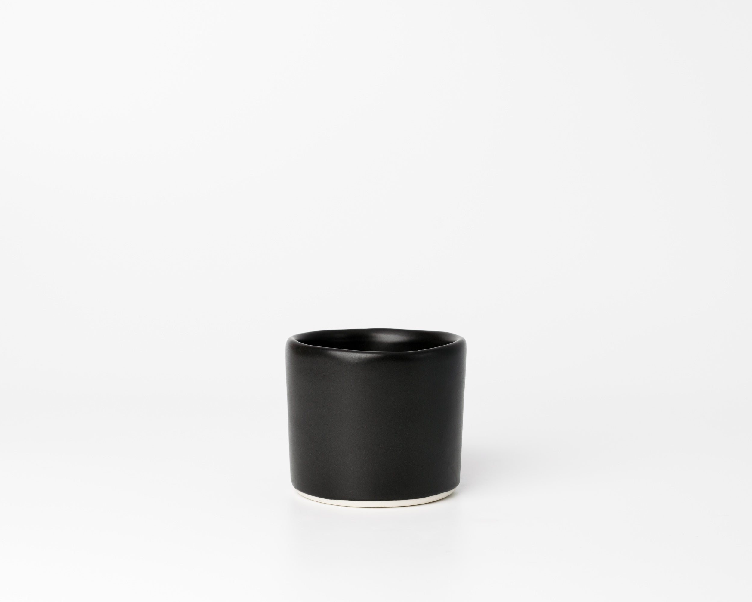 Matte Black Oslo